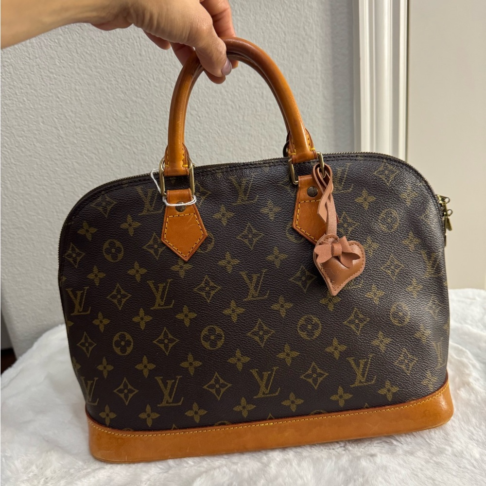 Vintage Louis Vuitton PM Alma